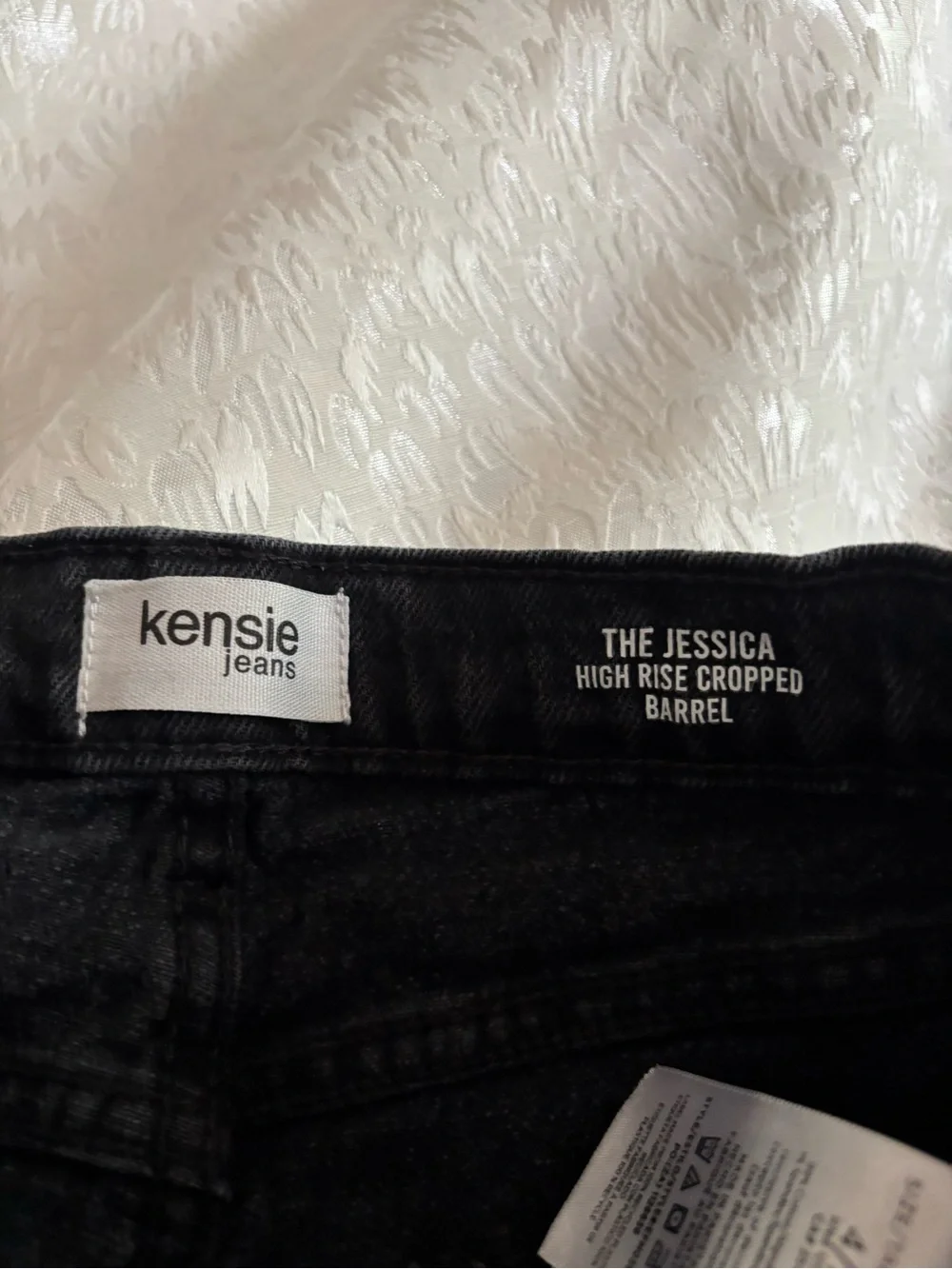 Kensie Charcoal High-Rise Wife Barrel Jeans, Cropped - Picture 3 of 7